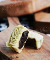黄金冰皮月饼(自制中秋月饼)的做法步骤