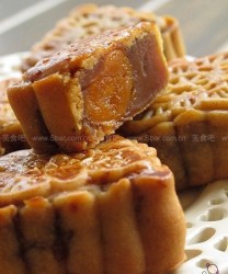 蛋黄莲蓉月饼(中秋月饼)的做法步骤