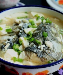 豆腐青鱼汤的做法步骤
