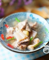 双莲排骨汤的做法步骤