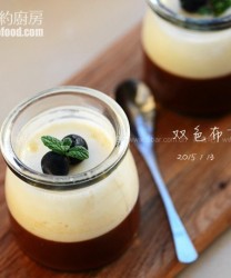 巧克力牛奶双色布丁的做法步骤