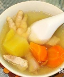 鸡脚雪莲果汤的做法步骤