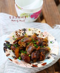 腊味飘香的应季大菜：香菇蒸腊排骨的做法步骤