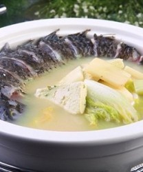 鲤鱼汤除湿化痰 痰湿体质秋季如何饮食
