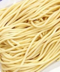 面条用这种包装别吃  有毒且致癌