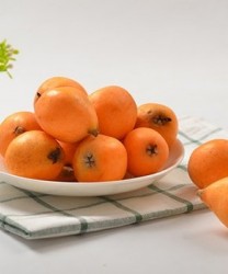夏季吃枇杷止咳解暑 食用要注意6点