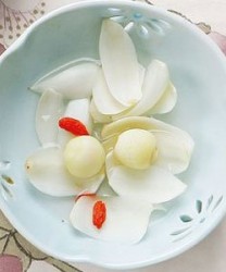 秋雨时节要暖养  身体这处最怕冷